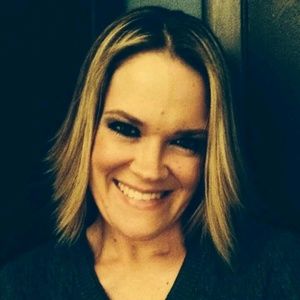 Meet your Posher, Carrie